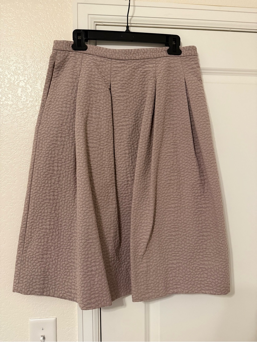 H&M Textured Circle Skirt in Dusty Mauve